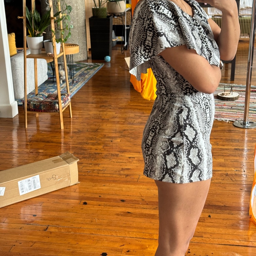 Snakeskin Print Ruffle Romper - Picture 3 of 3